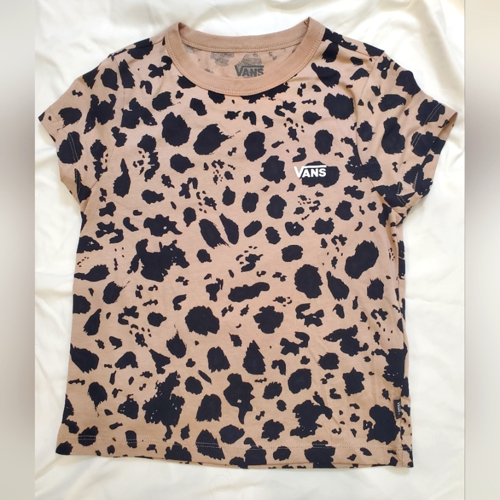 NWOT Vans Leopard Cropped T Shirt Relaxed Fit size XS